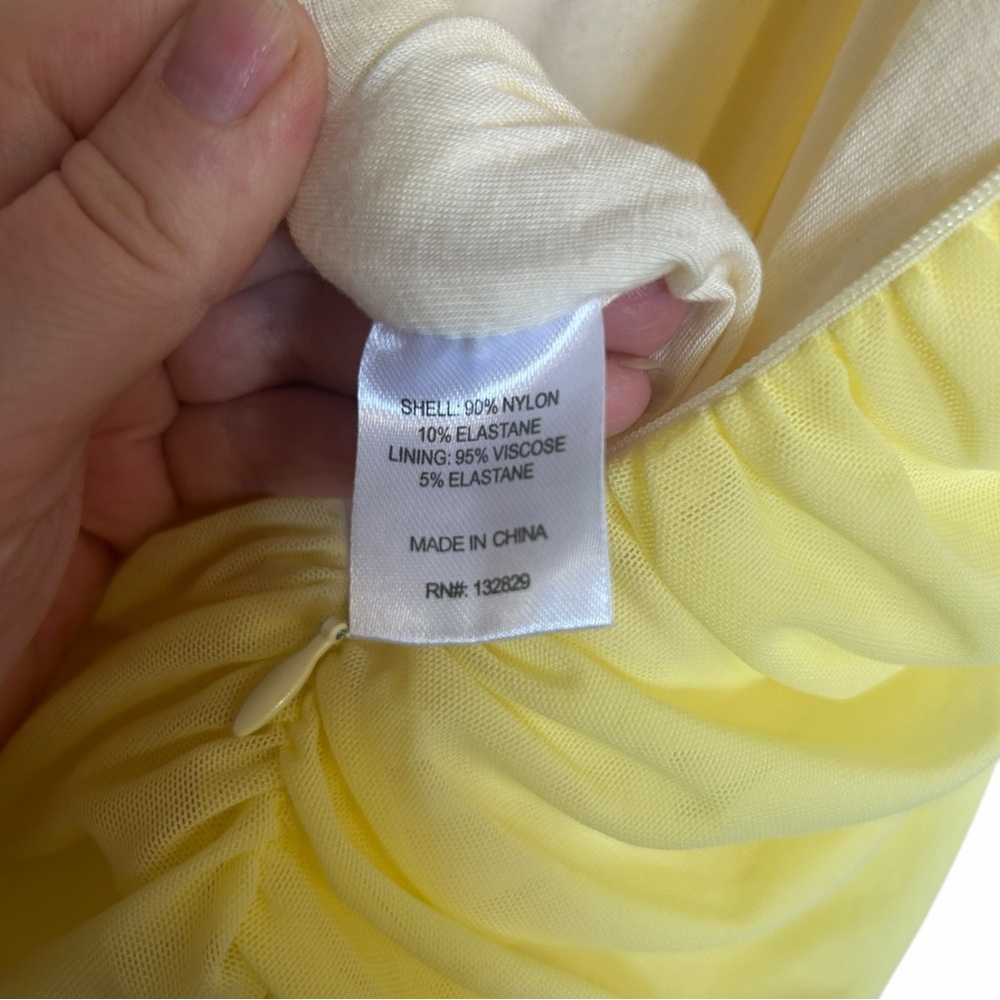 MAJORELLE Giules Gown in Light Yellow - Picture 8 of 9
